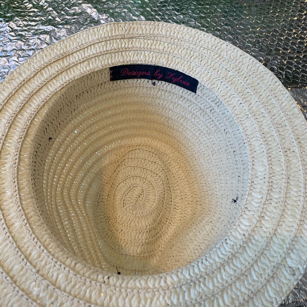 Fedora Custom designed creme - Picture 3 of 4